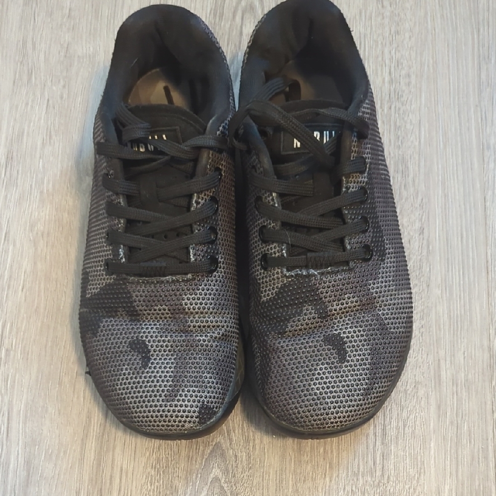 NOBULL Women's Black and Gray Training Shoes